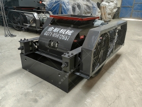 2pgc450*500雙齒輥猎奇软件圖片展示